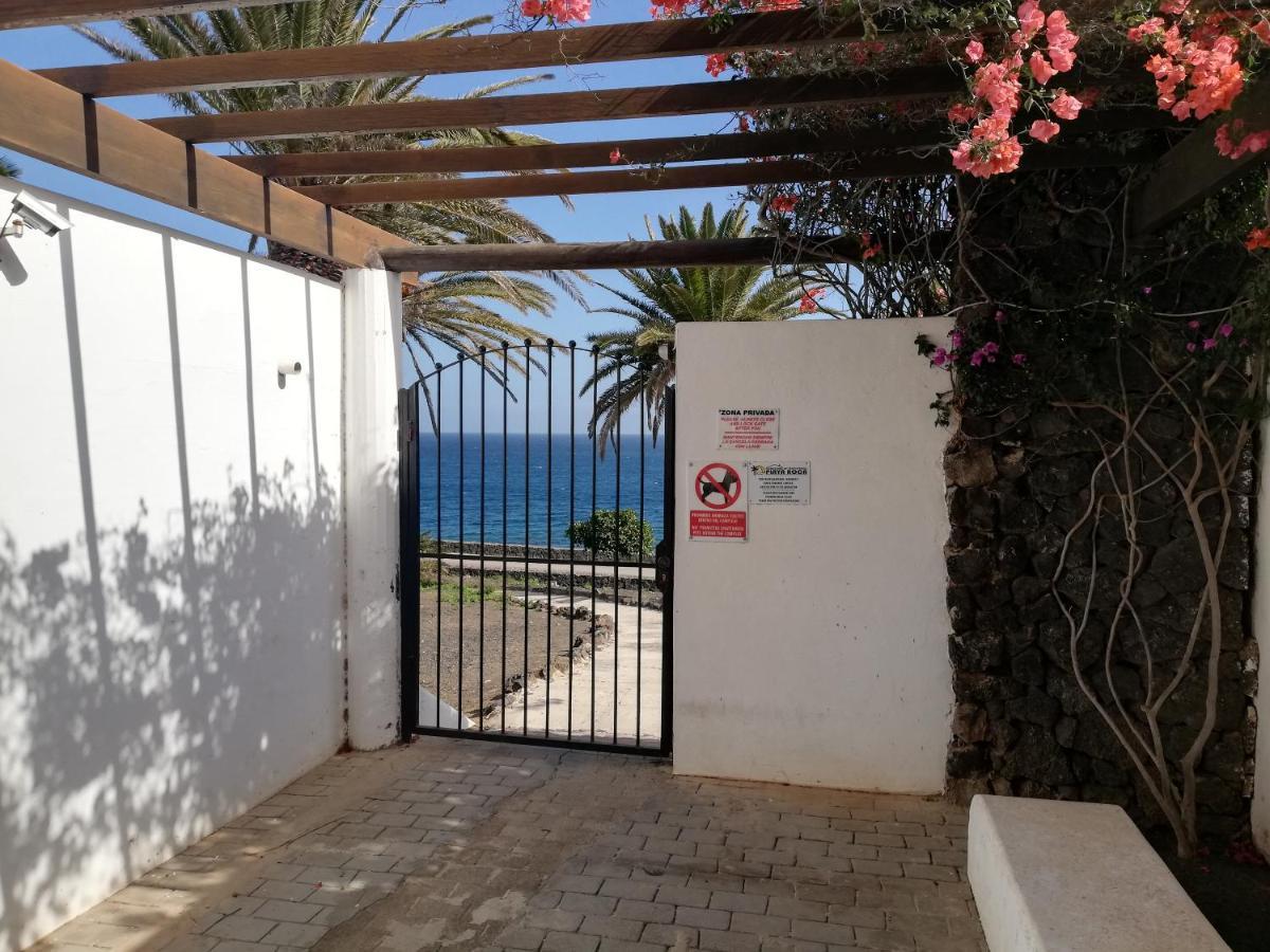 Apartamento Luca 05 En Playa Roca Costa Teguise Exterior foto